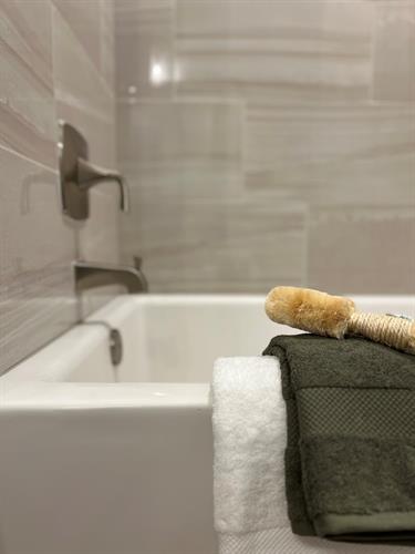 Gallery Image Model_Bath_3_11.20.2025.jpg