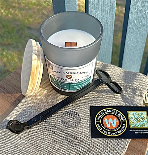 Lifestyle Grey Frosted Glass Candle: Exotic Floral Paradise