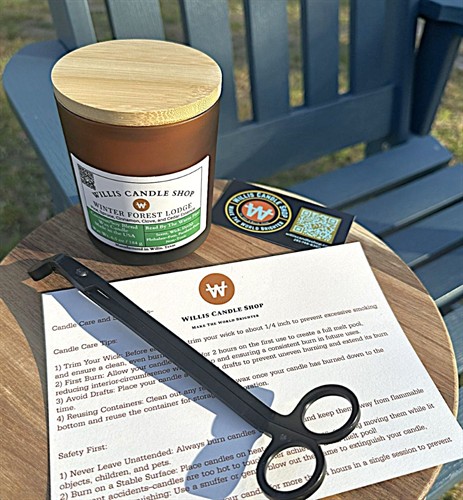 Lifestyle Amber Frosted Glass Candle: Winter Forest Lodge