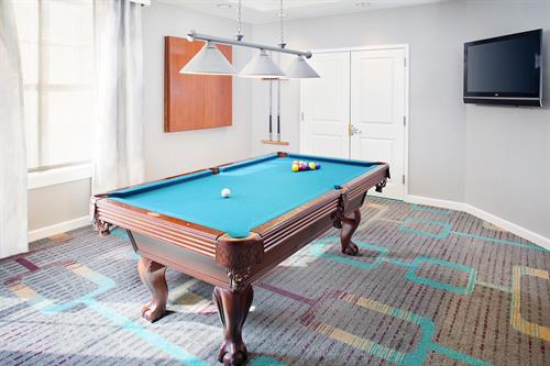 Gallery Image RI_pool_table.jpg