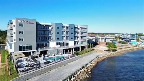 NEW Residence Inn Navarre Waterfront