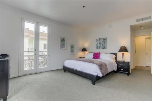 Beverly Hills 2 Bedroom - Master Bedroom Beverly Hills 2 Bedroom - Master Bedroom
