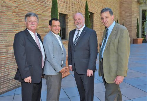 LA5 members benefit from keynotes from distinguished guest speakers 