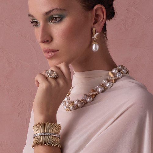 Brushed Gold Kiss Collier and Earrings featuring Australian South Sea Pearls and Diamonds