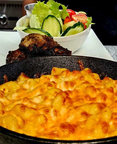 Gallery Image Mac_and_cheese(1).jpg