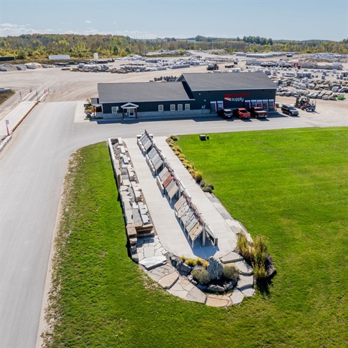 Manthei Supply Displays