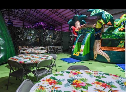 Rainforest Adventure Party Room 