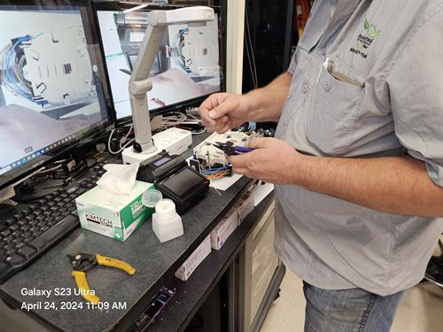 Fiber Splicing demonstration at Tri-County Community College