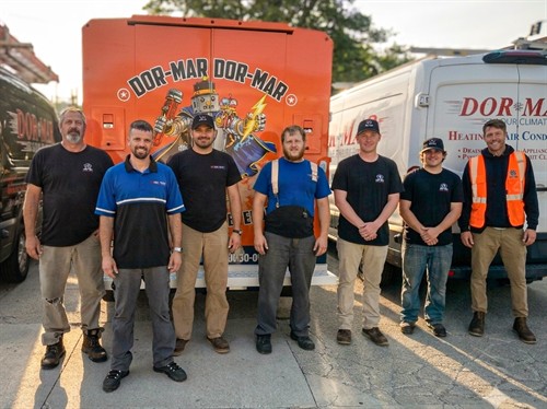 Gallery Image hvac_team.jpg