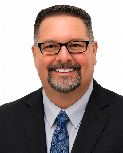 Gallery Image headshot-Matthew-Sutherland-Smile.png