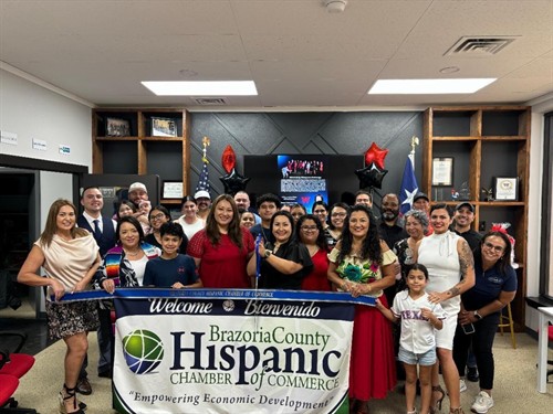 Gallery Image my_ribbon_cuttin.jpg