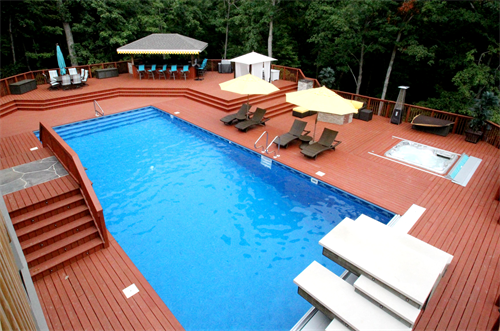 "Rectangle" style pool in Vandalia