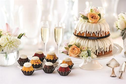 Gallery Image 18-GM-0083-0514-1_Wedding-TieredDrizzle_and_Tinis.jpg