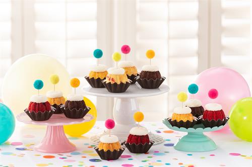 Gallery Image Confetti_Pom_Poms_Bundtinis_Horizontal.jpg