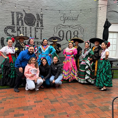 Bring your friends and family to celebrate Hispanic Heritage Month with us! Don’t miss out on the fun