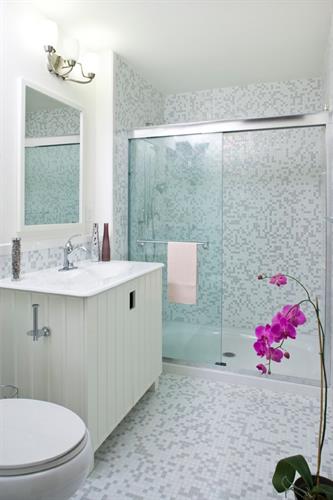 Bathroom renovation with mosaics