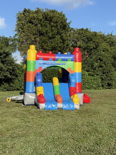 Gallery Image IMG_2140.jpeg