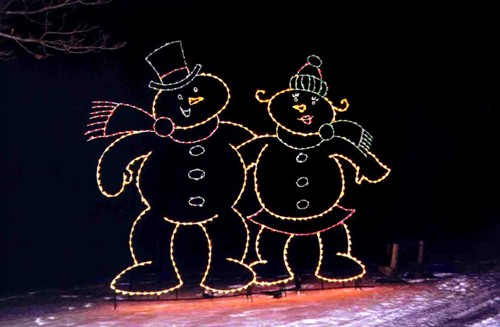 Gallery Image 020_P_Snowmom_and_Snowdad_300.jpg