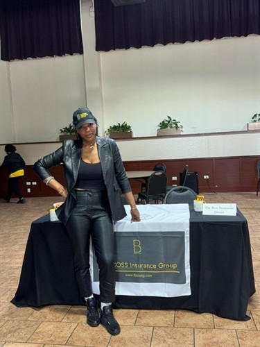 Gallery Image LaChrisha_at_Cha_Resource_Fair.jpg
