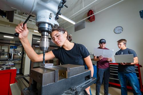 The University of Mary’s School of Engineering is designed to meet the growing needs of this region for highly skilled and culturally educated engineers.