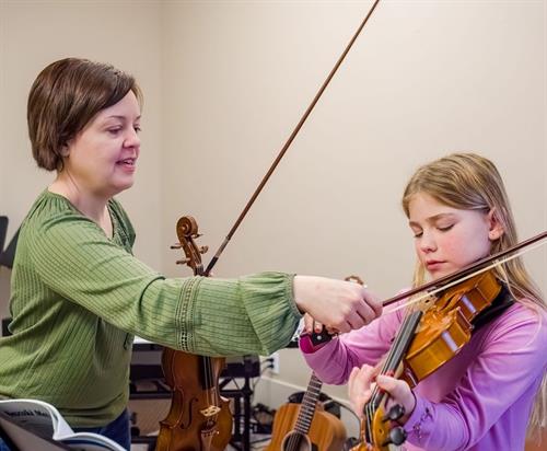 Gallery Image violin_lesson.jpg