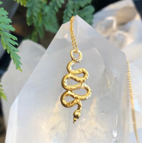 18K gold garden serpent pendant by Ellie Thompson