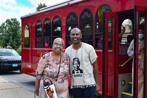 Community Trolley Tour of Austin