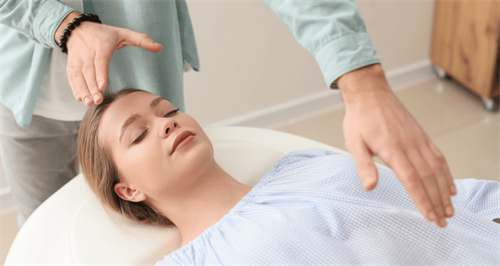 Gallery Image Reiki_for_Medical.png