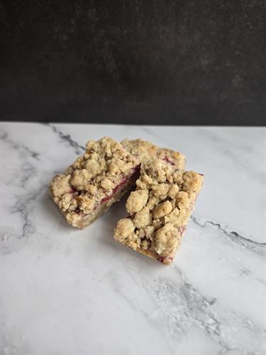 vegan raspberry crumble bars