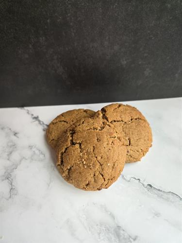 vegan ginger miso cookies