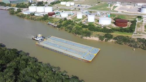 Gallery Image Barge_back.jpg