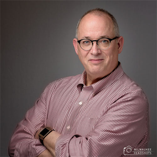 Milwaukee Headshots - Professional Business Headshot Photography serving the Greater Milwaukee Wisconsin area. Milwaukee Headshots - Professional Business Headshot Photography serving the Greater Milwaukee Wisconsin area.