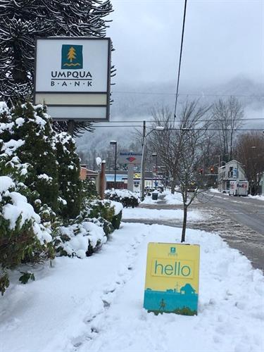 At Umpqua Bank, we pride ourselves on being opened even in the most challenging weather conidtions.