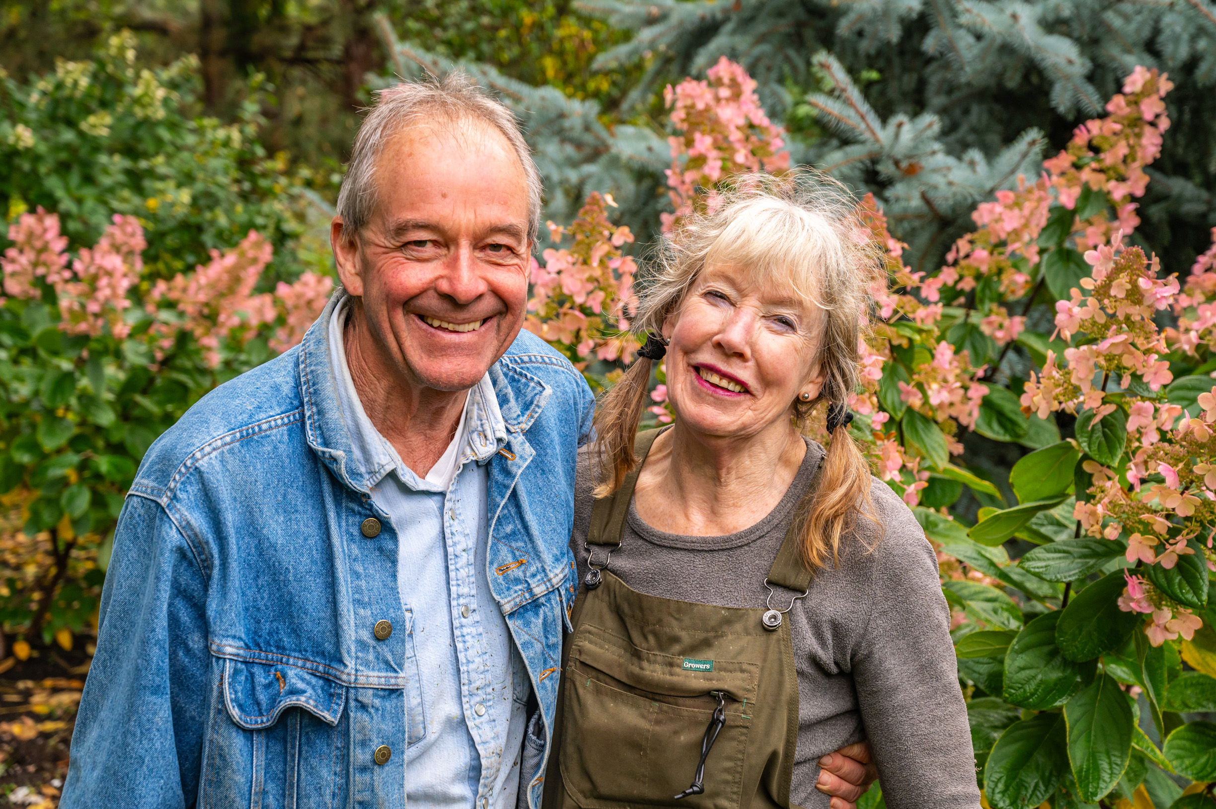 Ken and Margaret Hayter of Linden Gardens, Kaleden