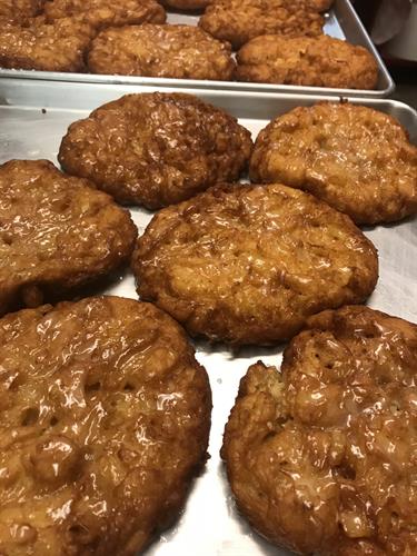 We have the best apple fritters around. Yum!