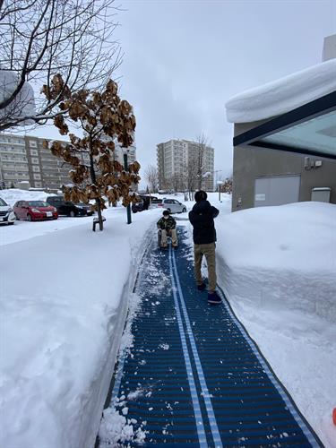 Gallery Image MobiMat_snow_3.JPG