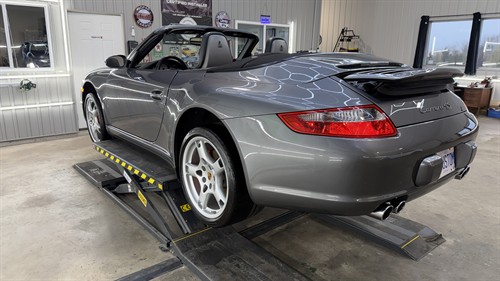 Porsche 911 Carrera 4S paint correction and 6-year warranty ceramic coating completed by Scott's Custom Auto Spa & Ceramic Coatings, proudly serving Quinte West, Brighton, Belleville, Prince Edward County and Cobourg.