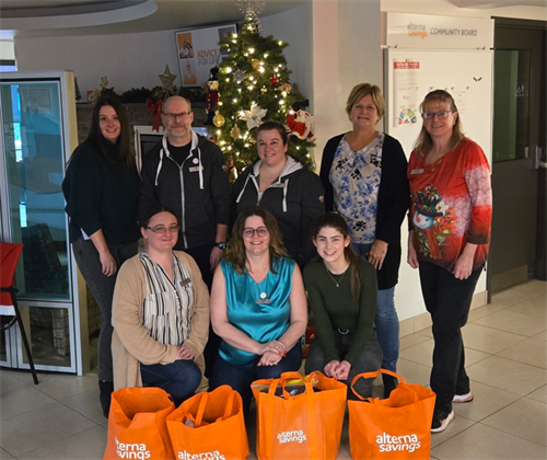 Gallery Image Holiday_Food_Drive.png
