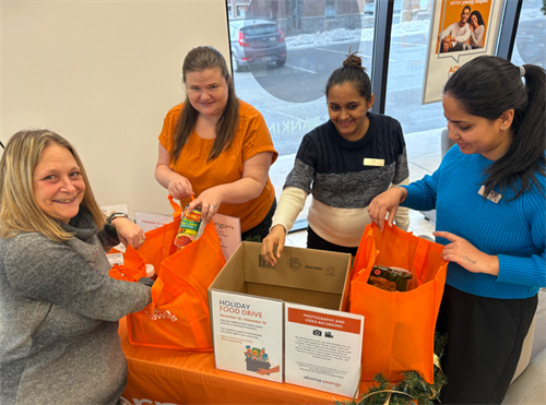 Gallery Image Holiday_Food_Drive_Trenton.png
