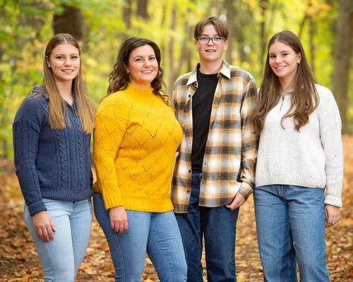 Gallery Image Portrait-1350x1080.jpg