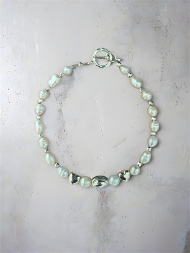 Ringed Pearl Bracelet