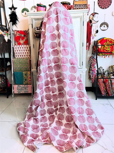 Handblock printed Kantha Quilt
