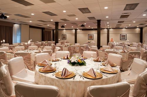 Sparkling CIty Ballroom-Decorated