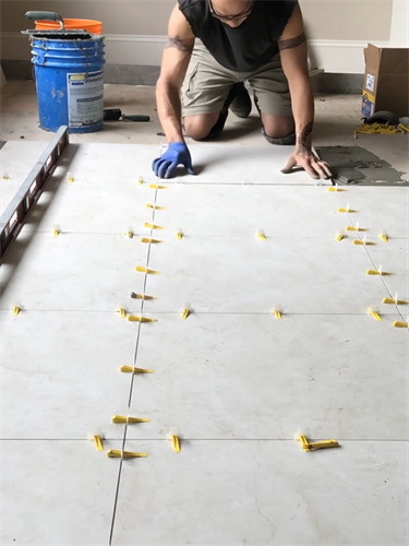 installing large format tile