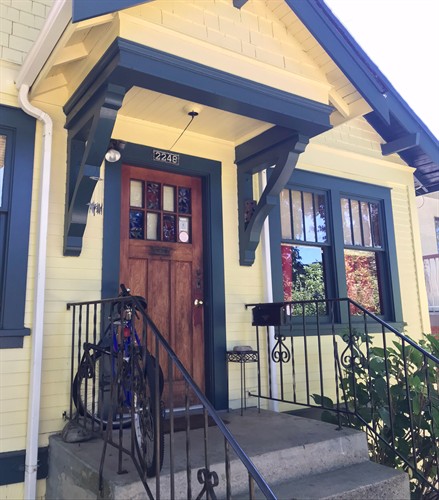 Gallery Image IMG_1329.jpeg