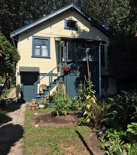 Gallery Image IMG_1330.jpeg