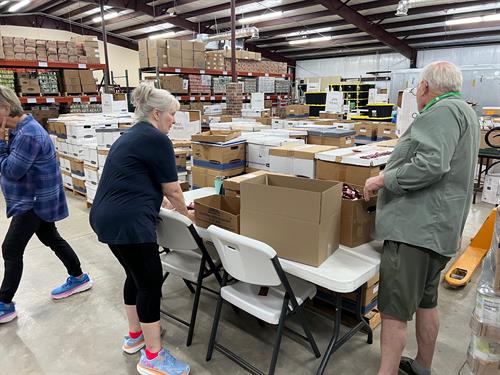 Packing food boxes