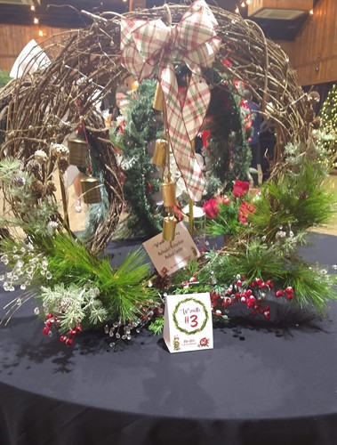 Wreath Table Tent