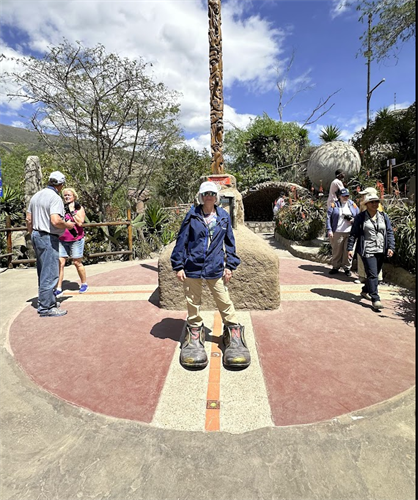 Equator LIne, Ecuador