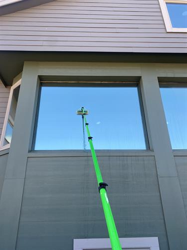 Interior and exterior window cleaning in Tucson Interior and exterior window cleaning in Tucson
